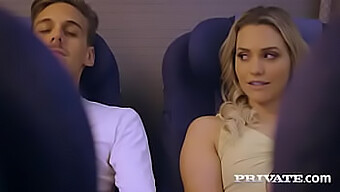 Amerikan Güzeli Mia Malkova'Nın Ilk Kez Kamerada Sikişi